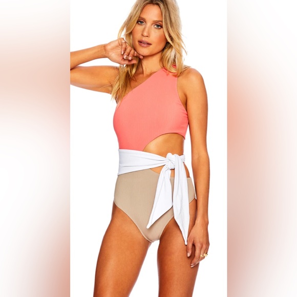 Beach Riot Carlie 1 pc swimsuit - Small & Large  - New 🏝️ - Picture 1 of 7